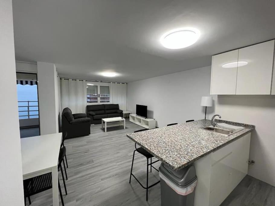 Apartamento Con Vistas Al Mar Alicante Eksteriør billede